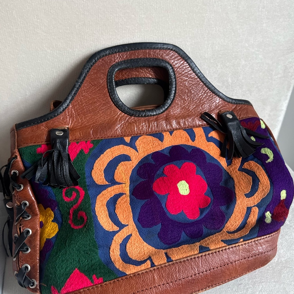 Genuine leather embroidered Floral Patterned bag